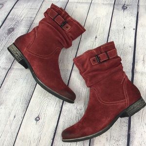 Earth Garnet Red Suede Leather Boots, Size 9